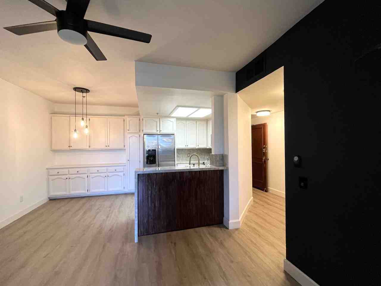 5845 Friars Rd #1107 - Photo 4 of 32