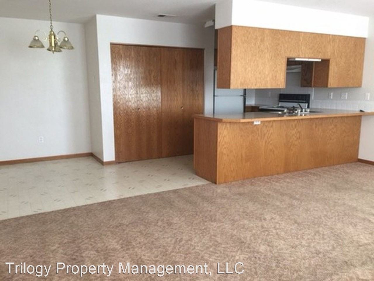 4927 - 4933 Basswood Drive - Photo 2 of 2