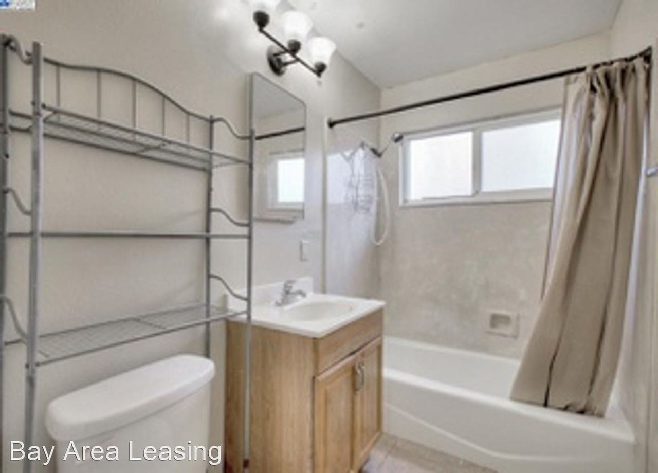 7448 lockwood st - Photo 3 of 11