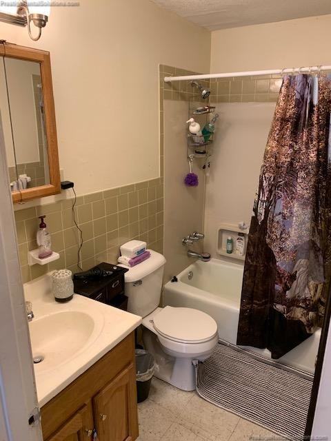 18 Dinan Dr #9 - Photo 6 of 10