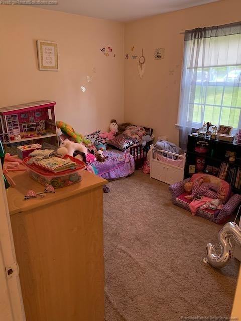 18 Dinan Dr #9 - Photo 7 of 10