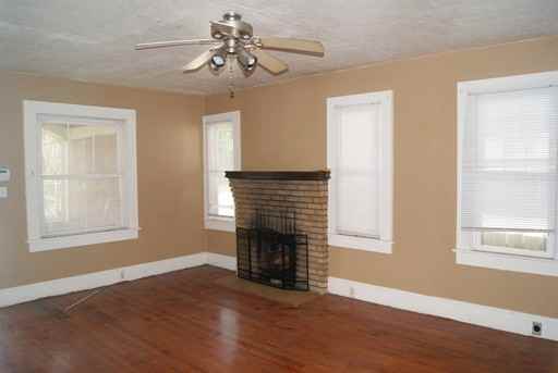 1717 12th St N - Photo 3 of 7