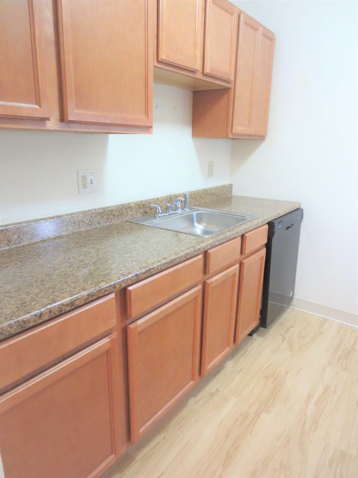 6350 Forward Avenue #16 - Photo 5 of 65