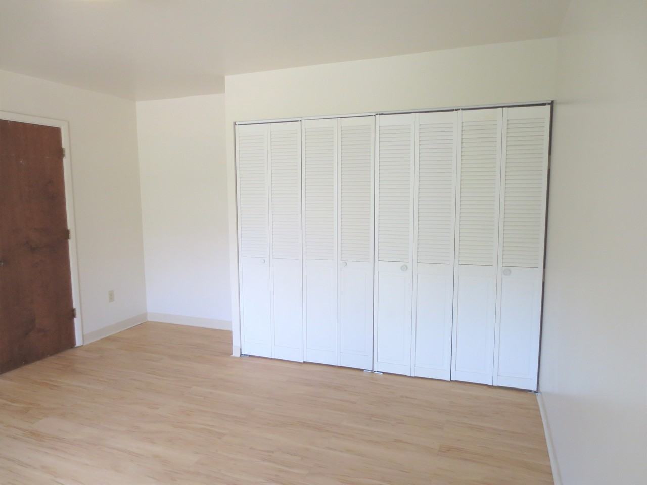 6350 Forward Avenue #27 - Photo 7 of 120