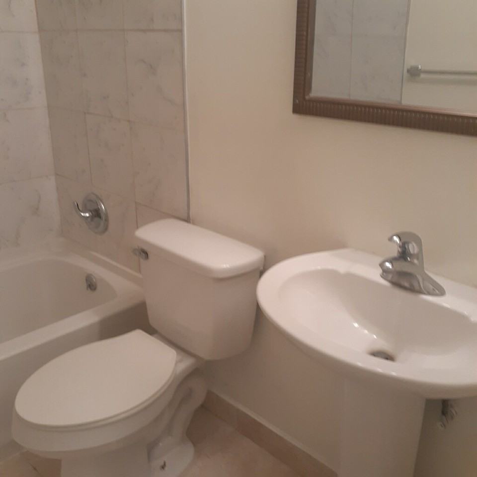122 Hazelcrest Street - Photo 3 of 8