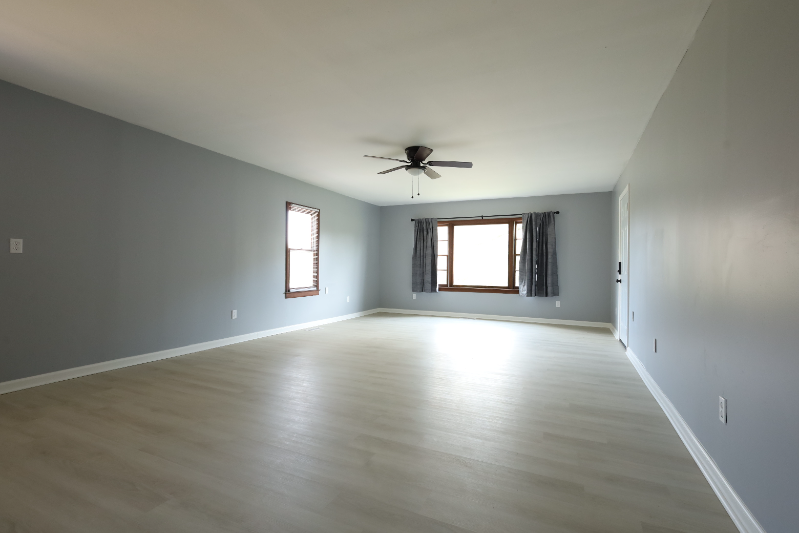 1653 Walker Lane - Photo 3 of 11