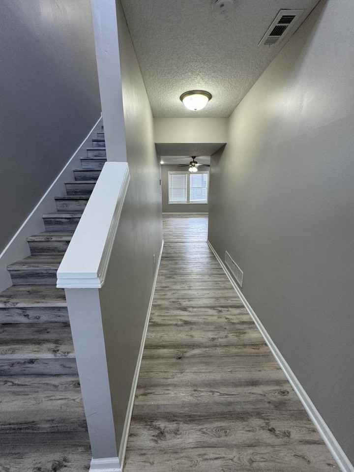 3411 NW 49th St - Photo 2 of 12