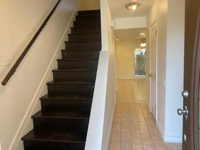 1300 E Hillside Rd - Photo 2 of 23