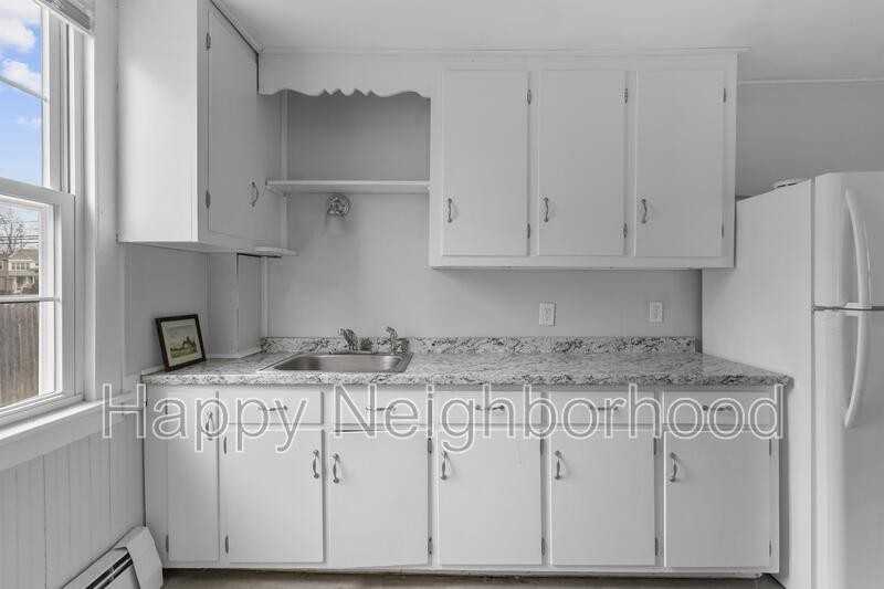 46 Maple Streetunit - Photo 6 of 18