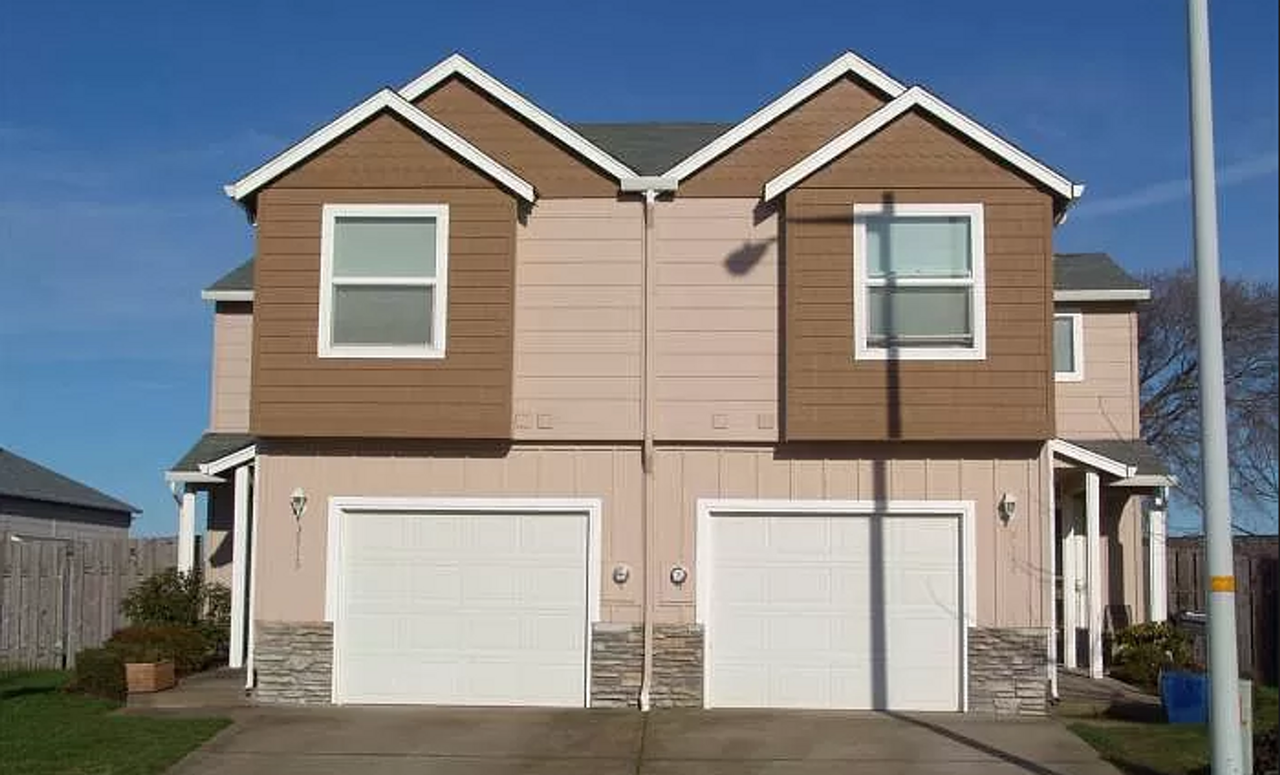 Lexington at the Park - Photo 5 of 45