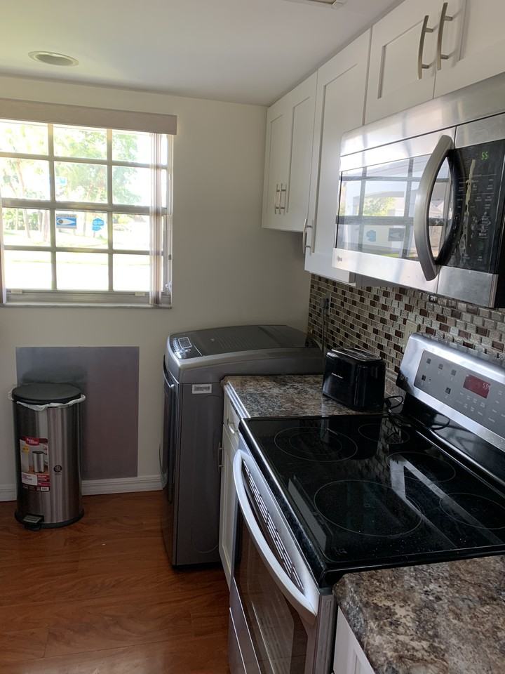 9402 Kingston Dr #NA - Photo 3 of 22