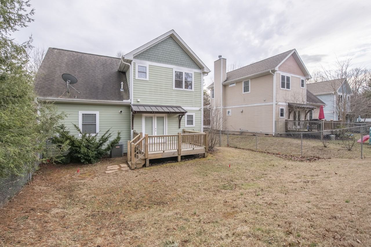 106 Walnut St #NA - Photo 3 of 17