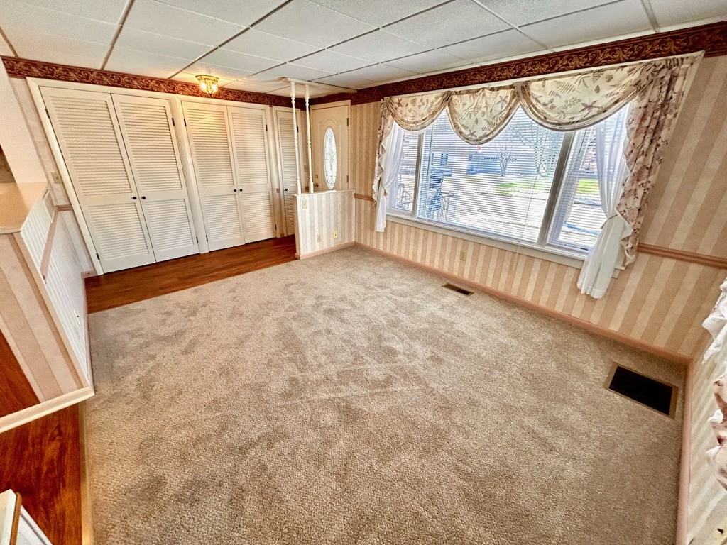 230 N 2nd St - Photo 5 of 12