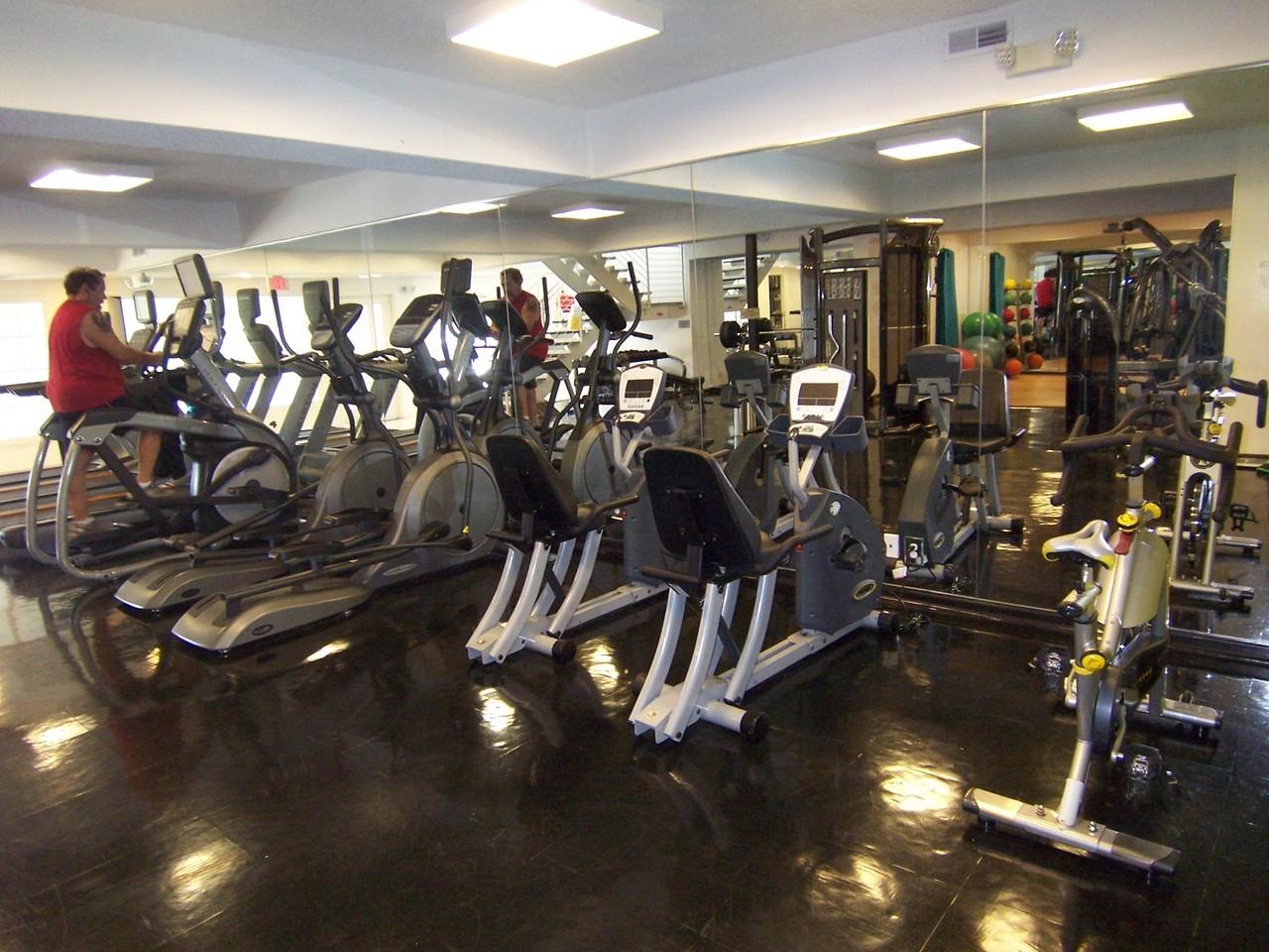 111 Fieldcrest St #205 - Photo 5 of 21