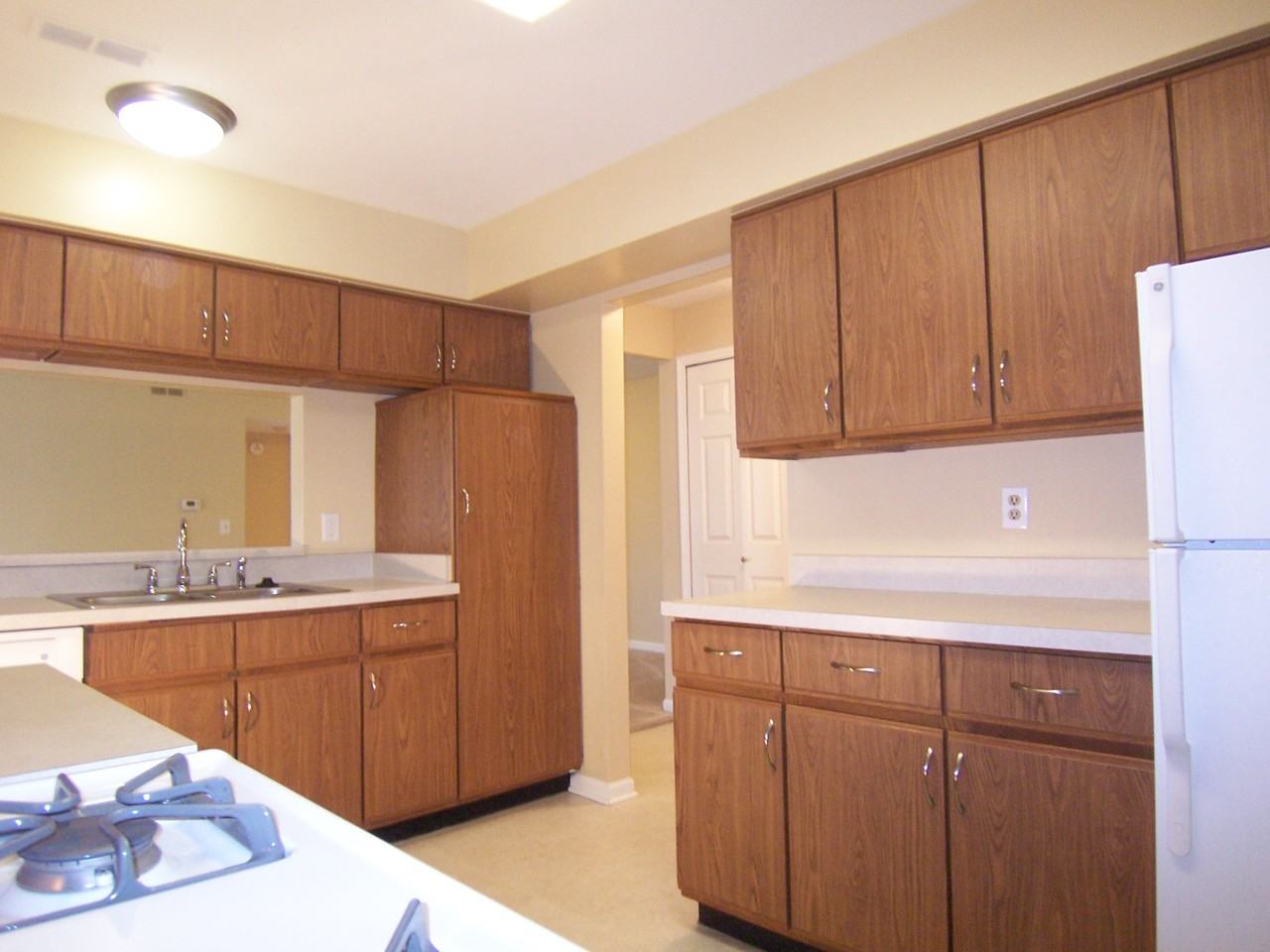 111 Fieldcrest St #205 - Photo 4 of 21