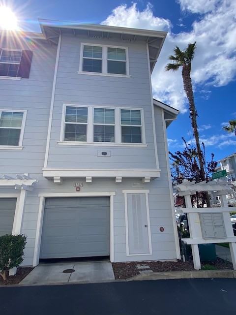 1702 Northshore Drive - Photo 5 of 33