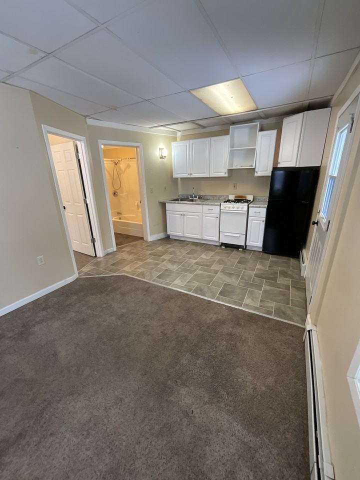 1905 London Rd #4 - Photo 2 of 8