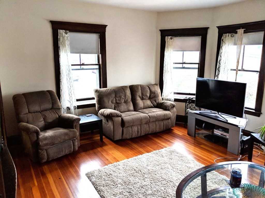 7 Justin Rd #1 - Photo 6 of 14