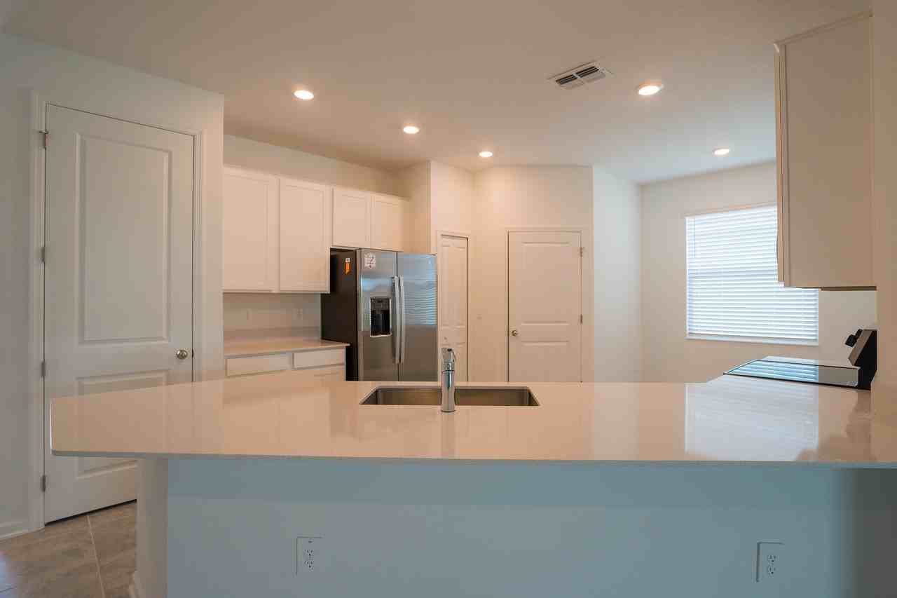 2047 Punch Bowl Ave #1 - Photo 5 of 13