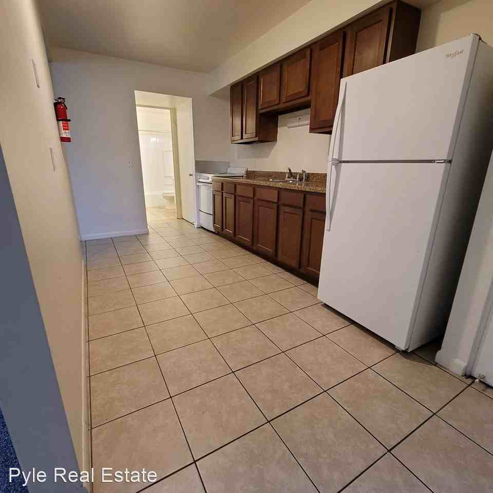 4760 Dorr St. - Photo 3 of 11