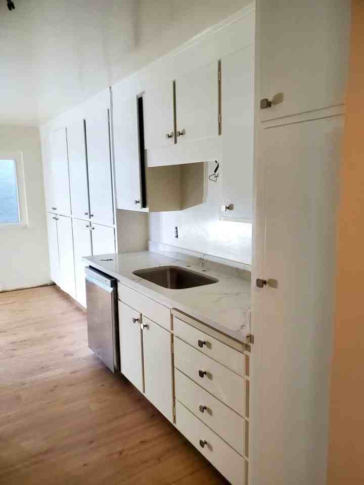 21 Willow Rd #18 - Photo 6 of 27
