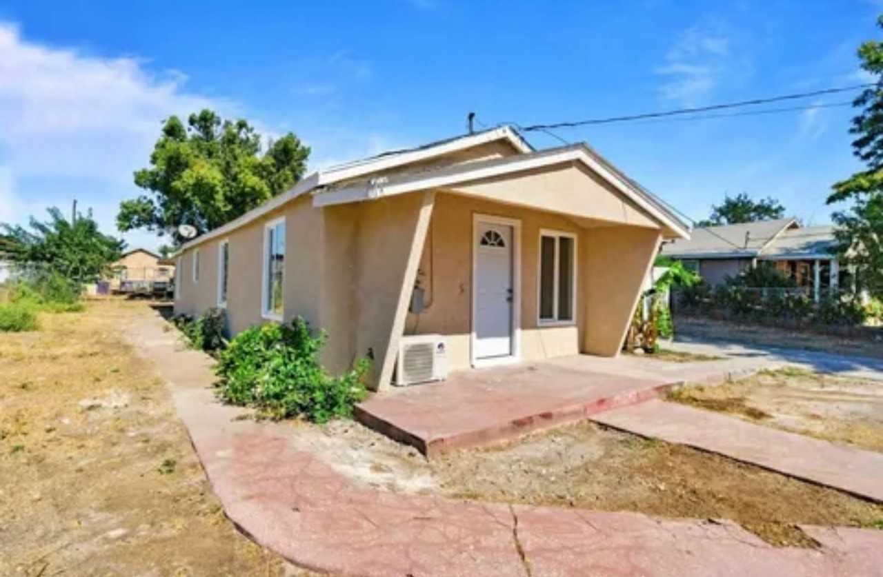 25 E Lorena Ave - Photo 2 of 7