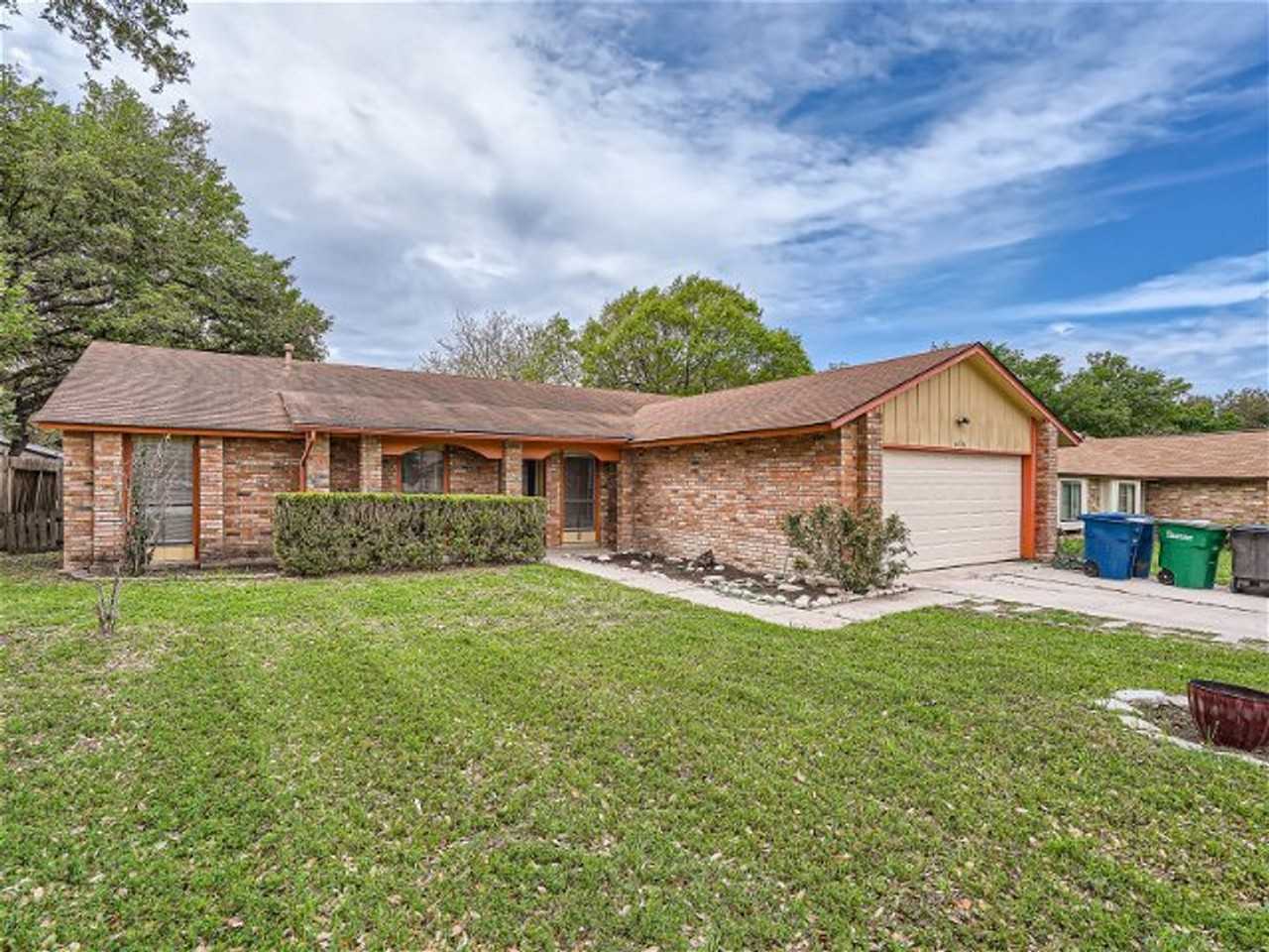 4430 Grantilly St - Photo 2 of 28