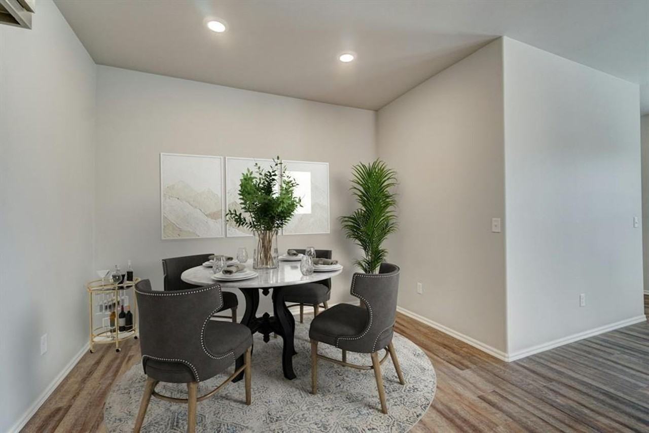 9336 Nw 125th St - Photo 4 of 23
