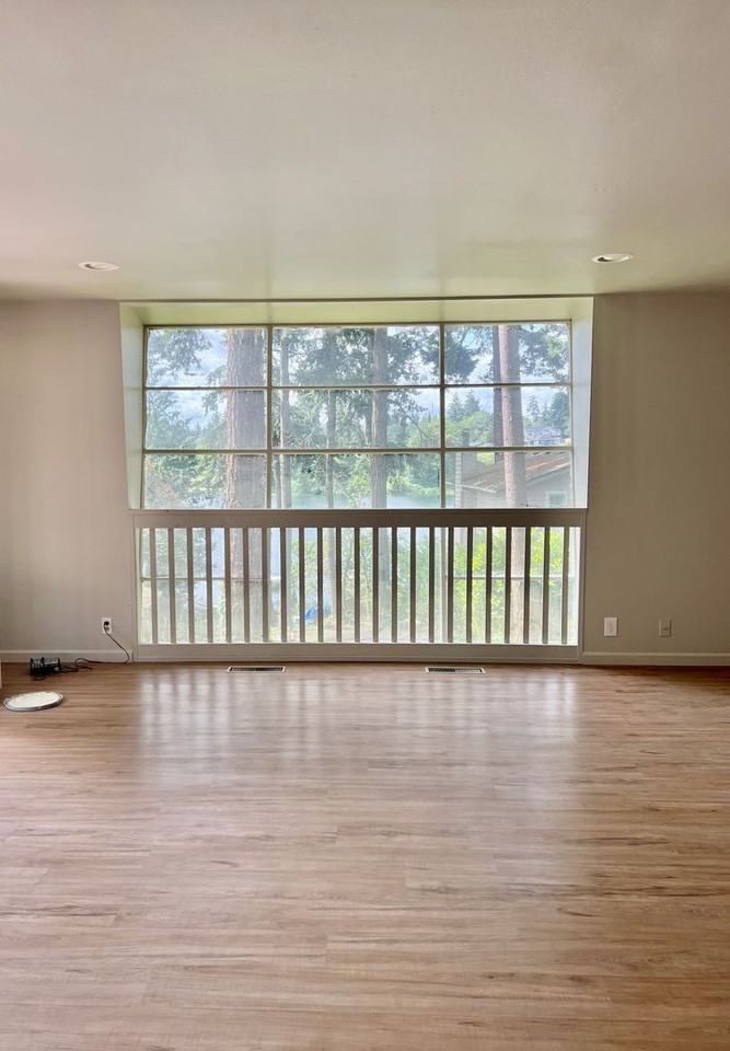 3503 S 272nd St - Photo 2 of 18