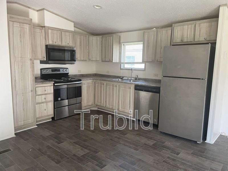 58 Ernest Ln - Photo 2 of 4