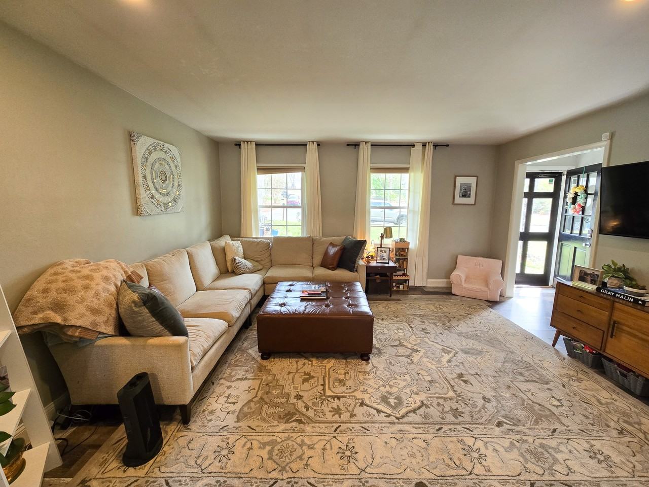 5813 Rangeley Dr - Photo 6 of 35