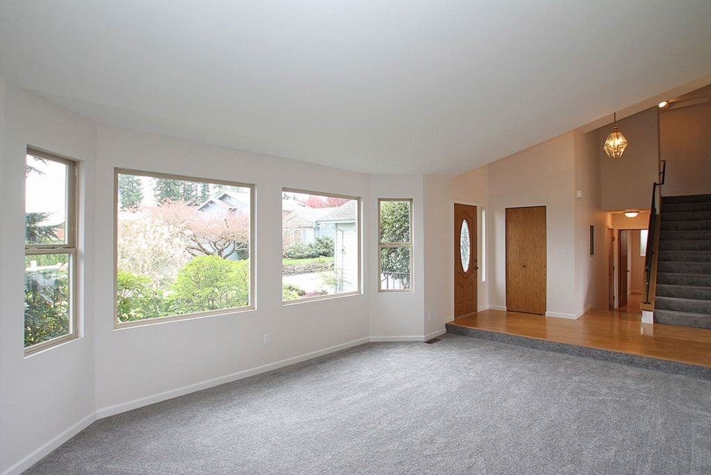 12526 Ne 166th St - Photo 5 of 39