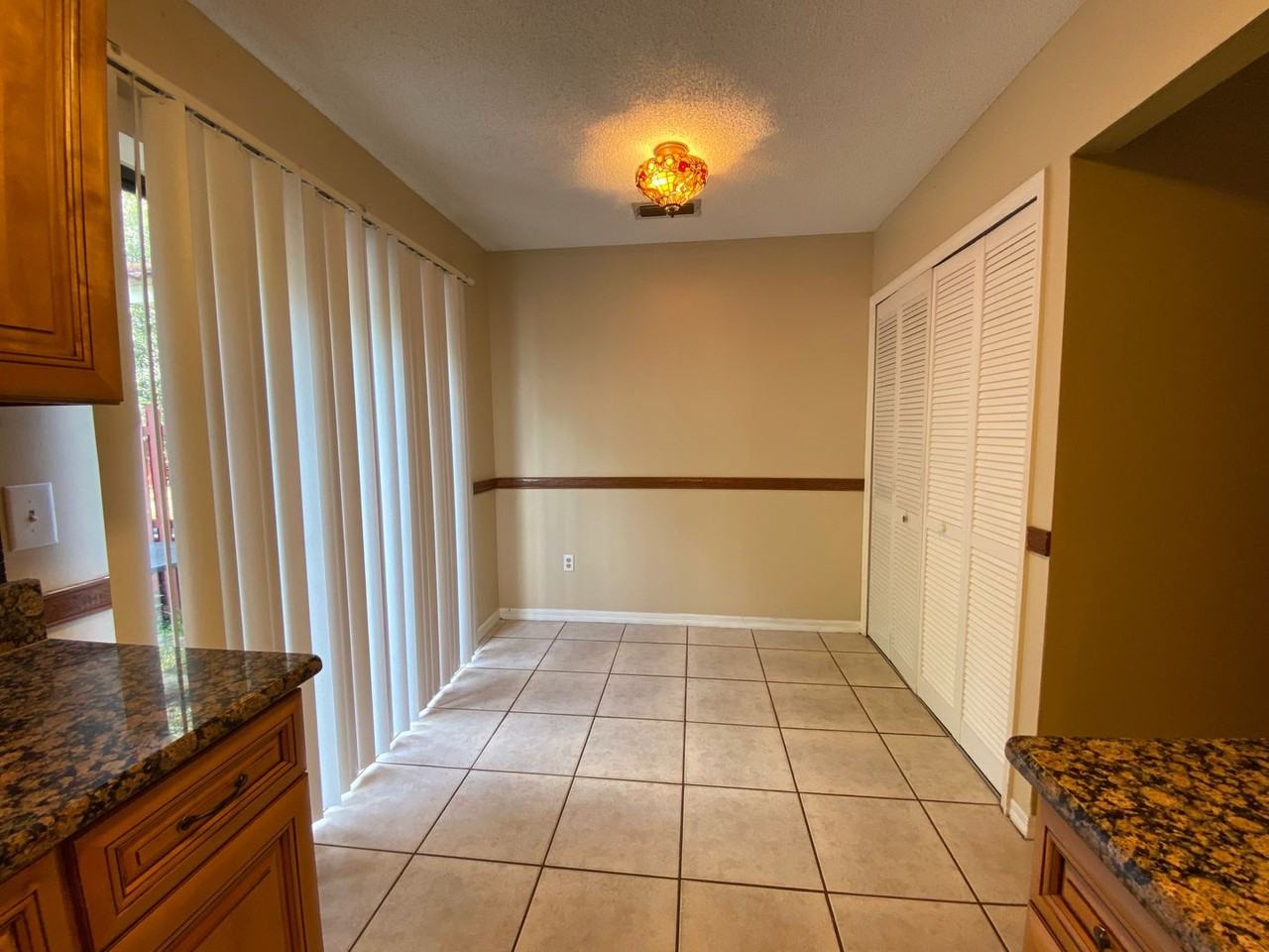 1605 Shady Ridge Ct - Photo 6 of 18