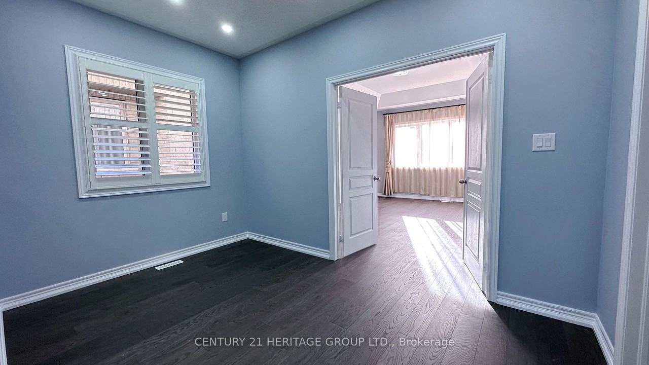 217 Chouinard Way - Photo 3 of 6