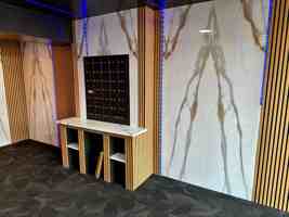 featured image of 7064 N Sheridan Rd