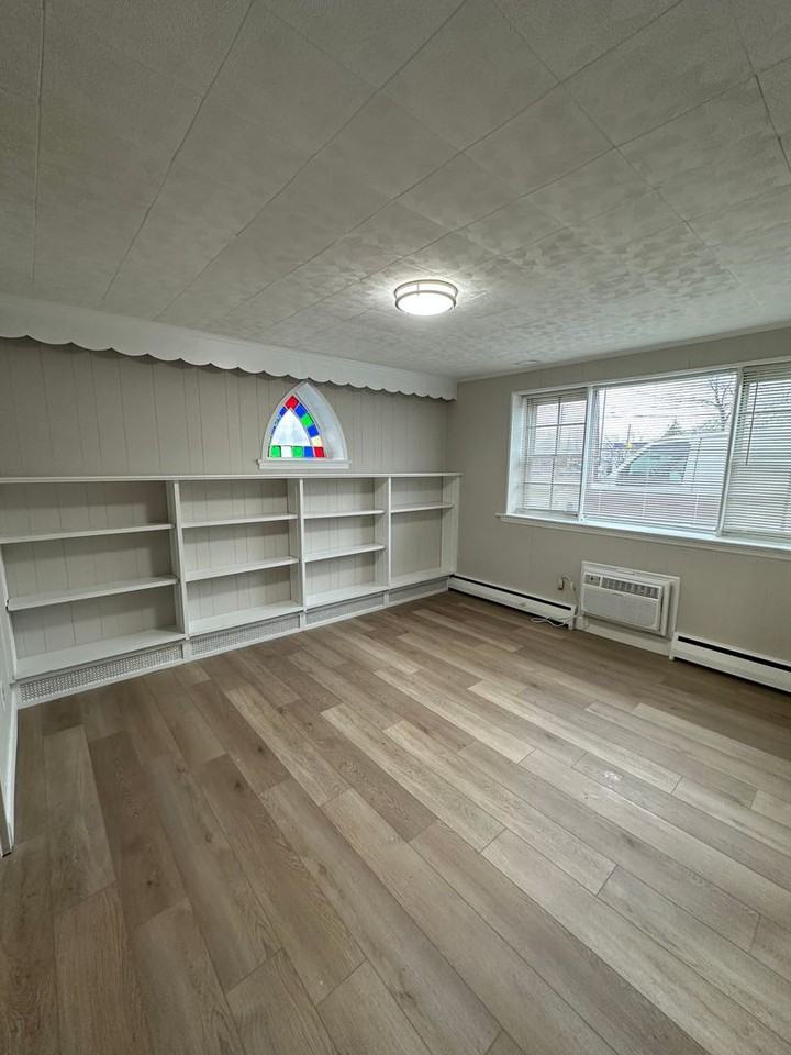 18 Huron Ave - Photo 2 of 24