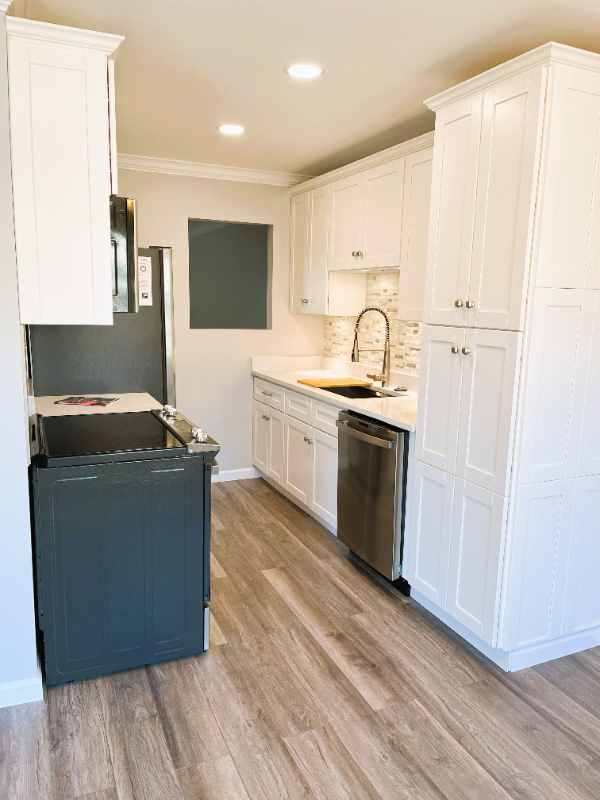 3024 Debra Ct #8 - Photo 3 of 16