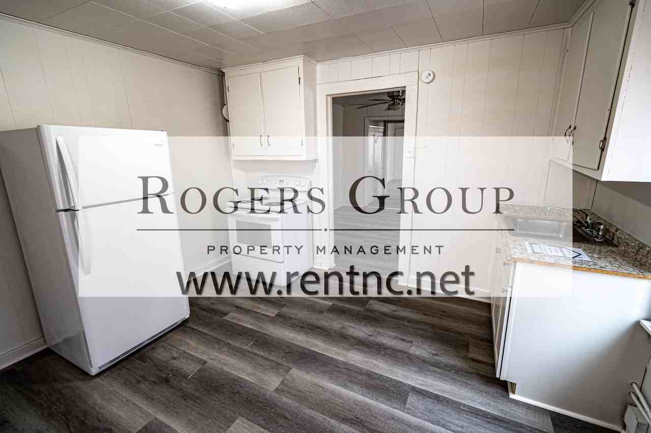 #450 - 526-528 Water St Duplex - Photo 2 of 5