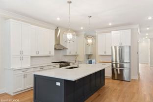 3116 N Clybourn Ave - Photo 1 of 1
