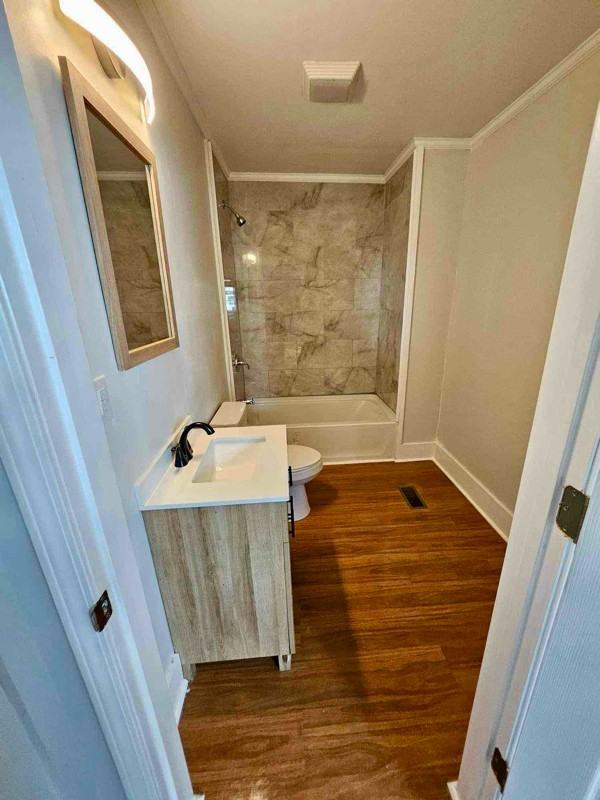 626 Monroe St - Photo 5 of 14