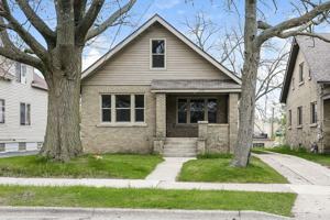 featured image of 1135 Crescent St Ne #NA