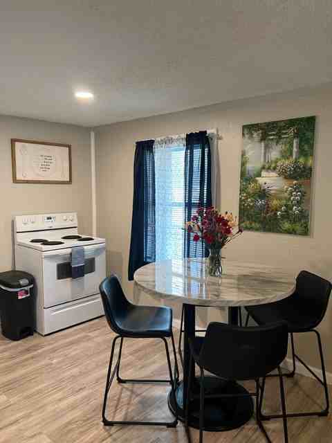 300 West 16th Street #A - Photo 3 of 18