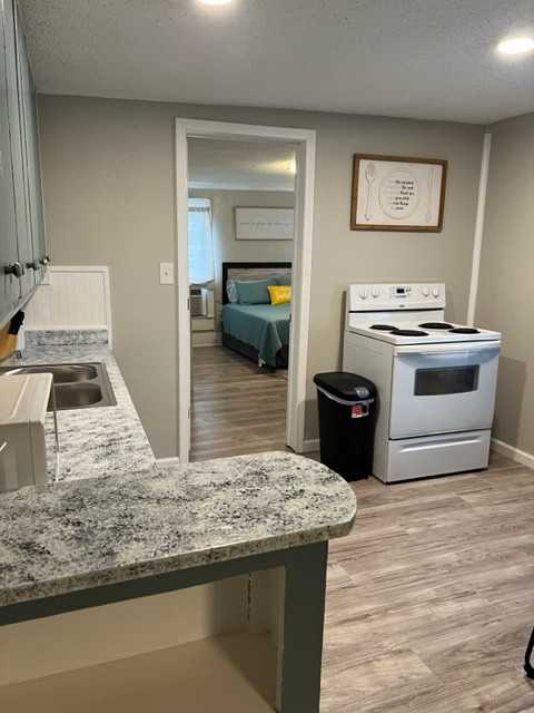 300 West 16th Street #A - Photo 6 of 18