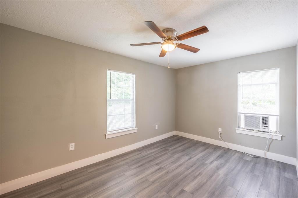 4326 Larkspur St #3 - Photo 2 of 5