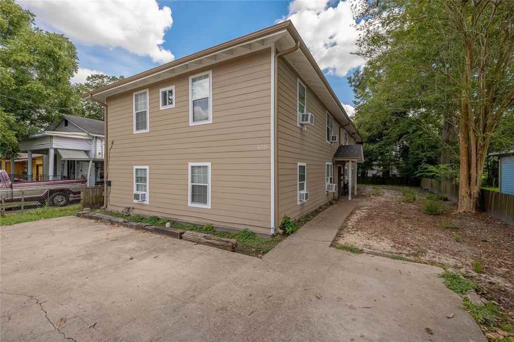 4326 Larkspur St #3 - Photo 5 of 5