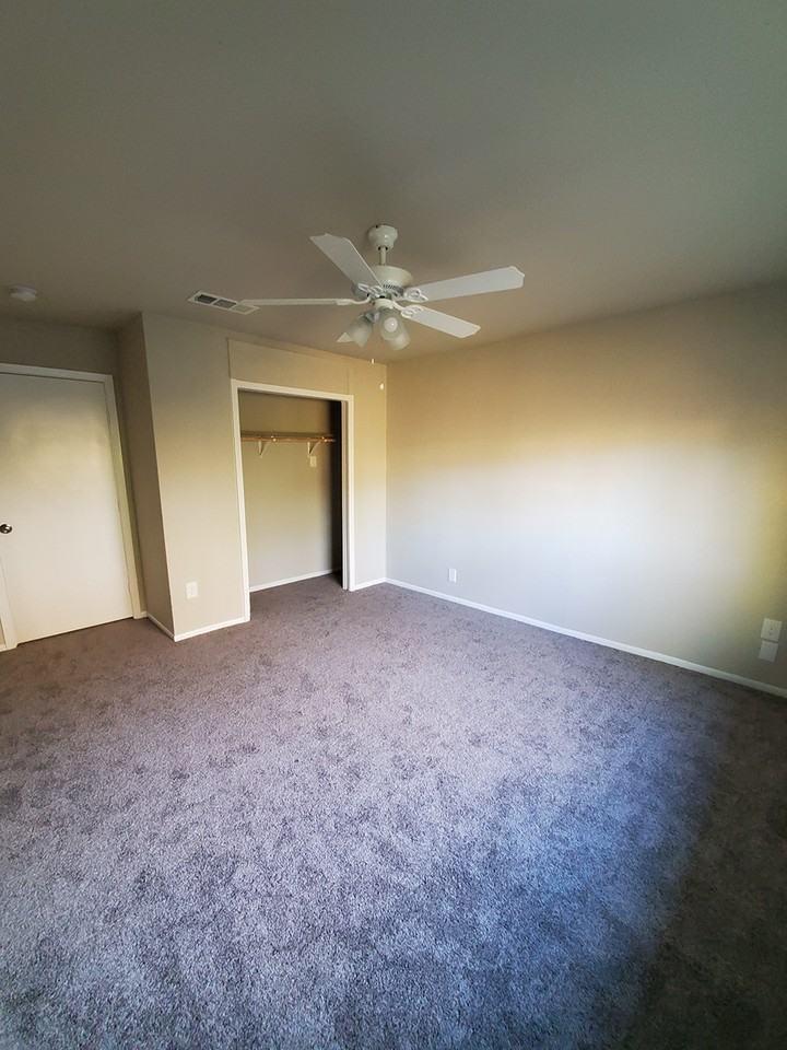 2702 Mulford Cv #B - Photo 2 of 20