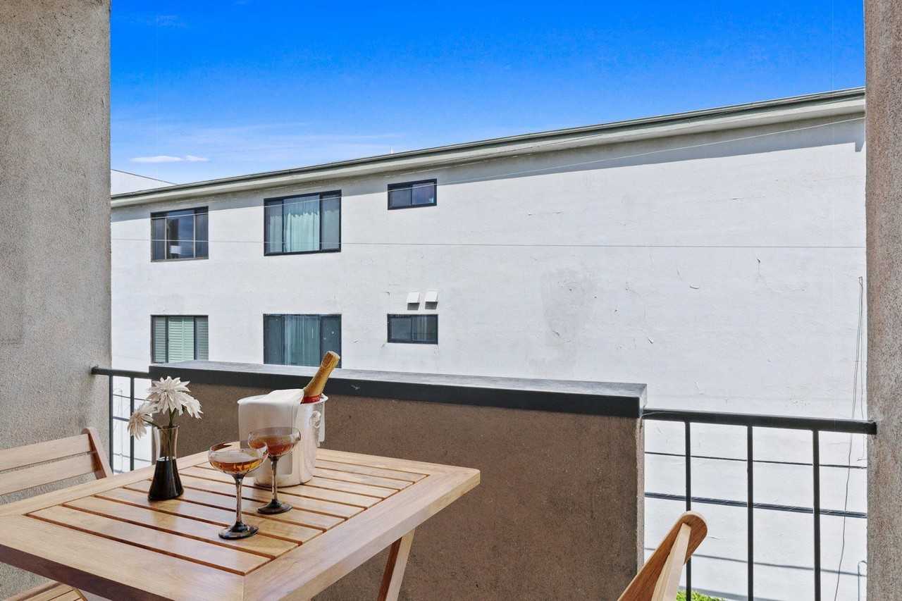 Sherholt - Photo 7 of 24