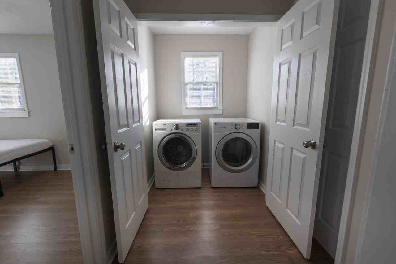 Burnham Rd - Photo 3 of 10