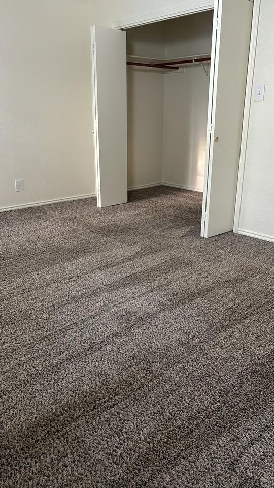 902 S Loop 499- I-6 #I6 - Photo 3 of 24