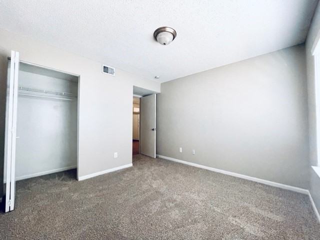 201 Notting Hill CircleApartment 2-204 #2-204 - Photo 5 of 10